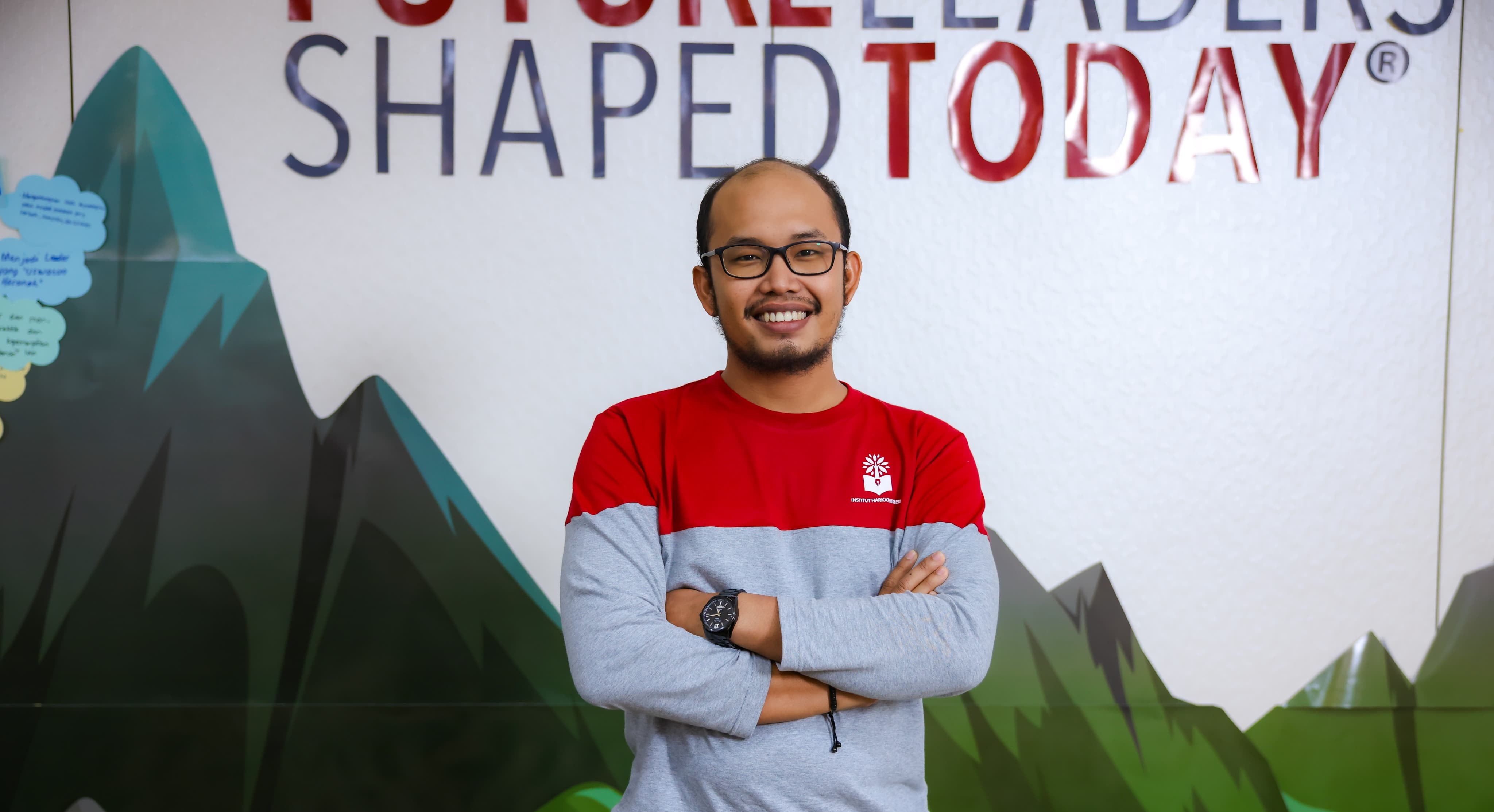 ABRAR ASHARI SIREGAR